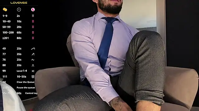 Онлайн чат XXX MarkWalker__