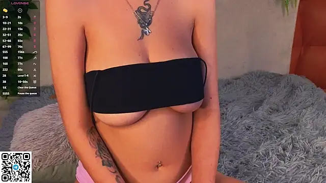 VesperSolacen Live XXX chat