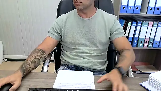 Chat +18 de Evasionee ao vivo