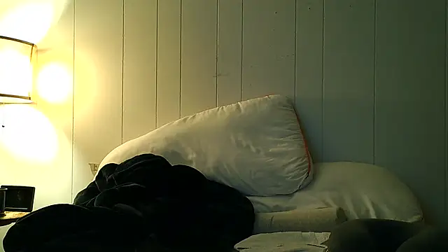 Chat XXX en directo de 9VOLTT