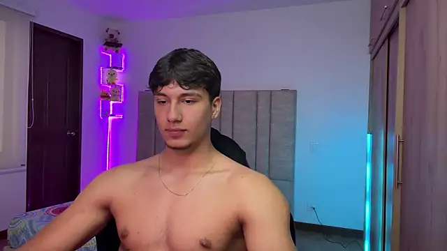 Chat XXX ao vivo de CHRIS_MORGAN1