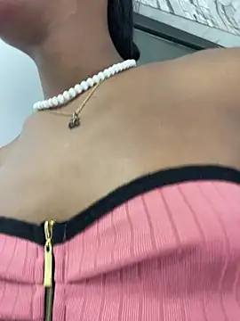 Chat XXX en directo de Liss_Love1