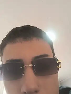 Thiagoo_Vega's Live XXX Chat