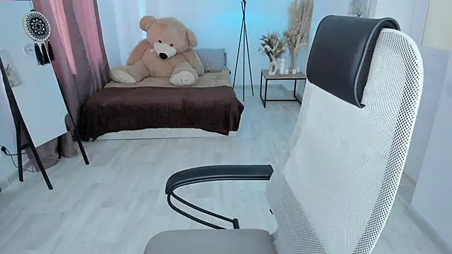 Chat +18 de DiRosie ao vivo