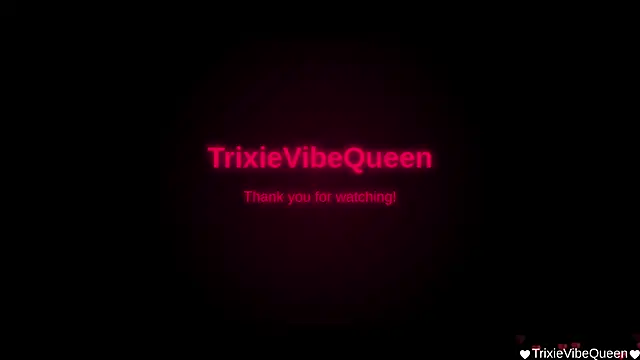 XXX chat uživo modela TrixieVibeQueen