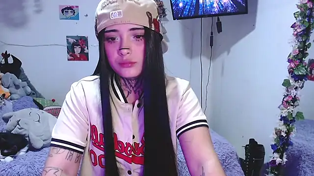 mia_catt05 Chat XXX in diretta