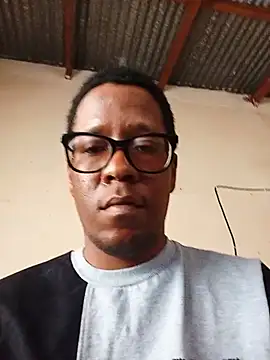 XXX chat uživo modela 99Charl