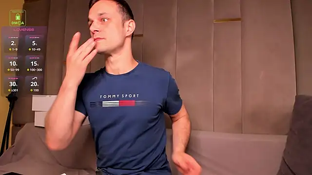 دردشة BrandonNorris الجنسية المباشرة