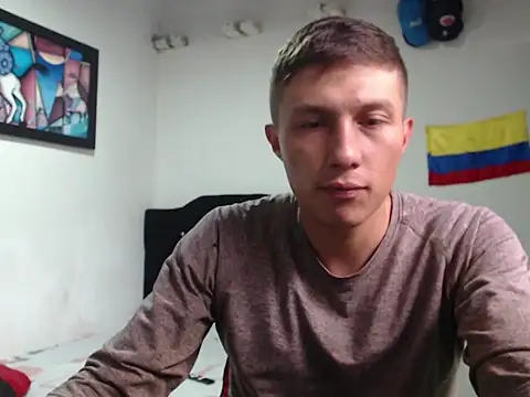 Stiiveen777 – webcam-show