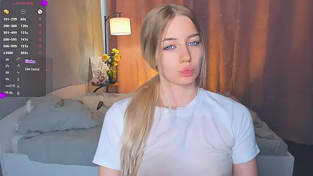 Онлайн чат XXX DeniseMekus