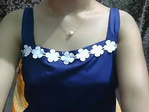 Adorable_Ayesha – Live XXX-chat