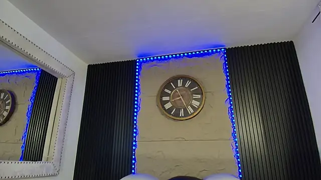 Sabrina_GraceのライブXXXチャット