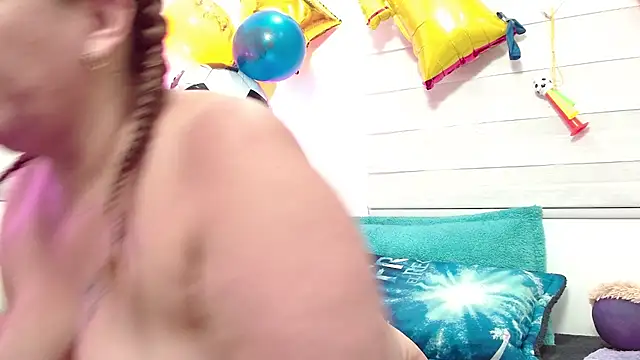 scarlettbooty's Live XXX Chat