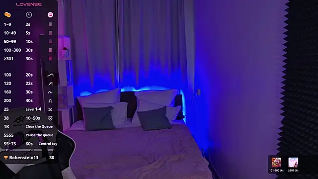 karinahili Chat XXX live