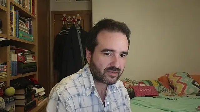 Chat XXX en directo de curiosillo83