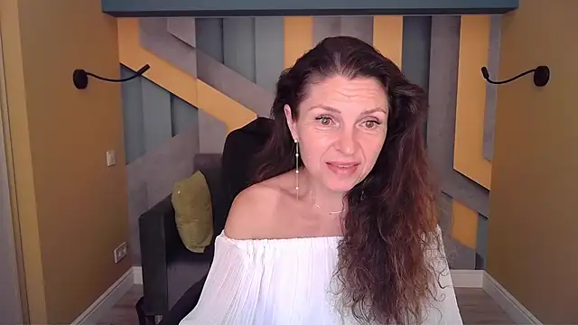 EllaLong Chat XXX live