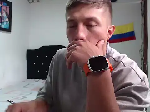 Czat XXX na żywo – Stiiveen777