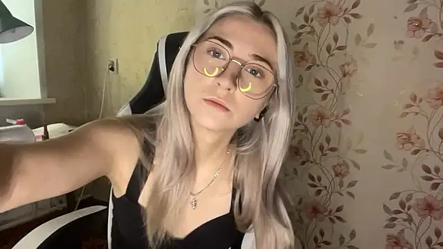 Chat XXX en directo de WhitePowerGirl