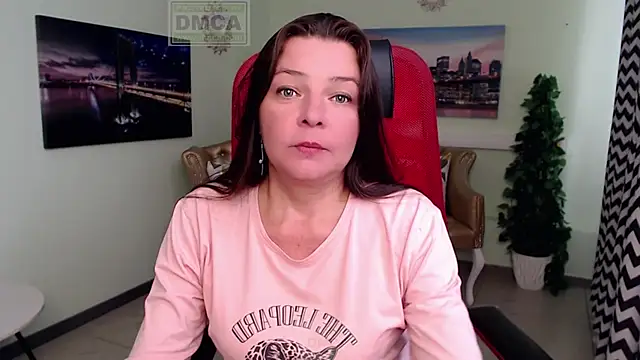 Chat +18 de Lily_flower7 ao vivo