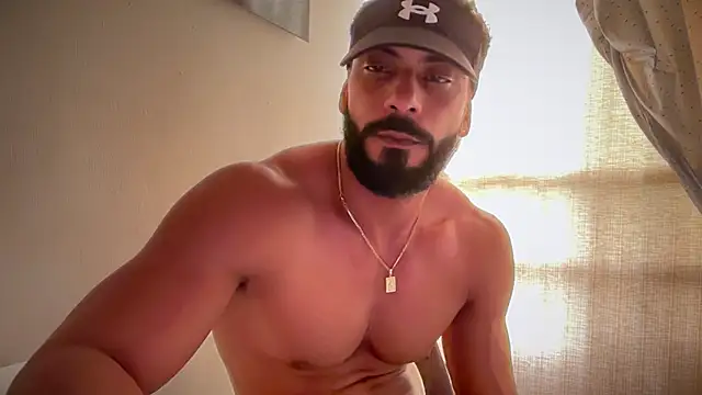 romeolovedark Show in webcam