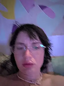Chat +18 de Diana_sosala ao vivo