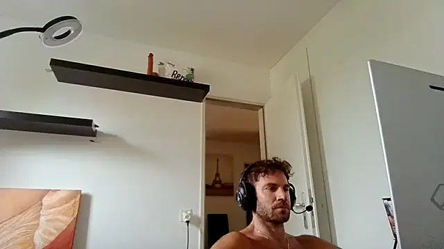 XXX chat uživo modela alpha-hunk