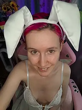 Fuzzy_Unicorn Adlı Modelin Canlı XXX Sohbeti