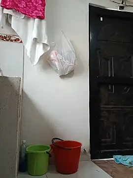 yaneth_: απευθείας συνομιλία ΧΧΧ