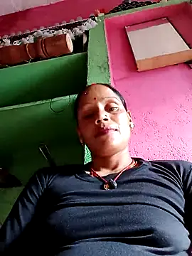 New-pari012 Chat XXX in diretta