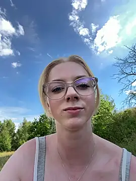 LinaLeana's Live XXX Chat