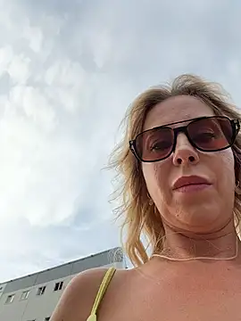 LisaMurr Chat XXX live