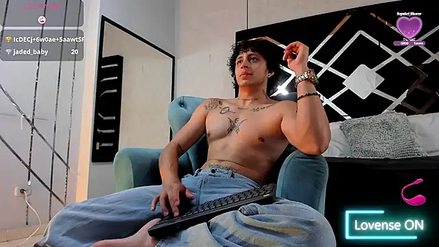 Czat XXX na żywo – JayTaylorr