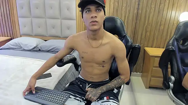 Mael_Jason live XXX chat