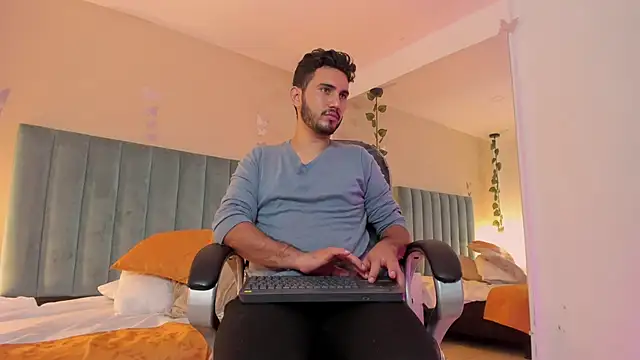 NOAH_SIN_ – Live XXX-chat