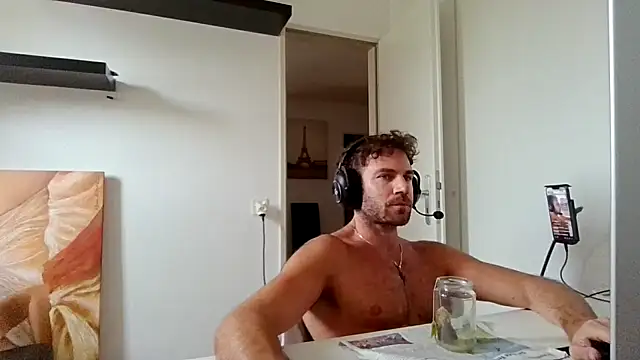 دردشة alpha-hunk الجنسية المباشرة