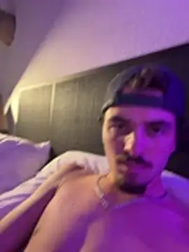 XXX chat uživo modela thahhessgg