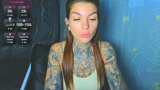 tattooedBabyy's Live XXX Chat