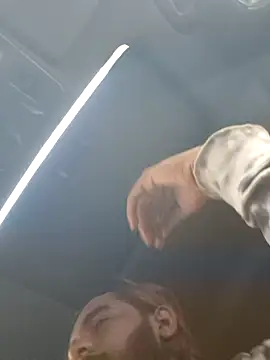 Suhxil69のライブXXXチャット