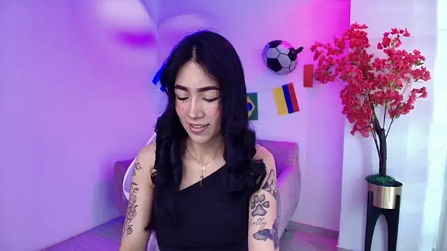 Rainy_doll Chat XXX in diretta