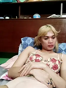 دردشة QueenSoreal الجنسية المباشرة