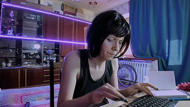 pa1e_pr1ncess Chat XXX in diretta