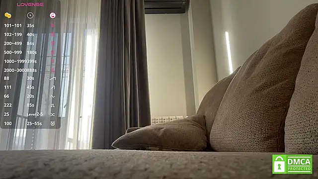 AveryBerkson live XXX chat