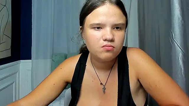AdeleCruz – Live XXX-chat