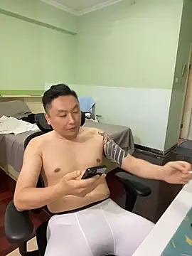 mrcake666 现场XXX聊天