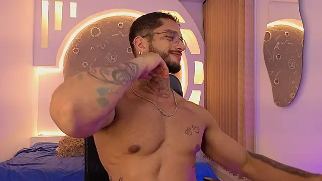 دردشة Alanrodgers الجنسية المباشرة