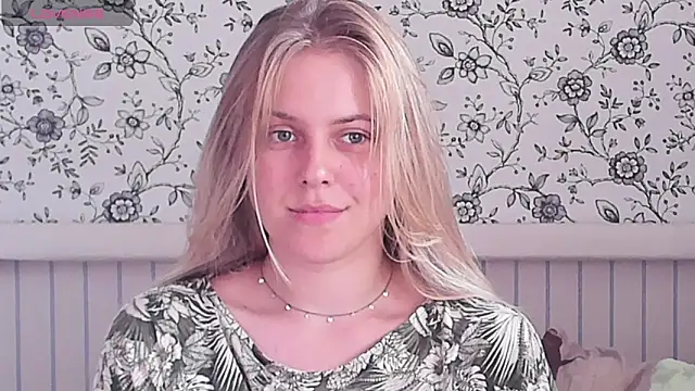XXX chat uživo modela AngelAnty