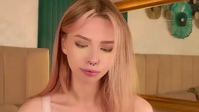 Sierra_Fane: онлайн-секс-чат