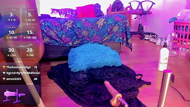 Chat +18 de bayolet_ ao vivo