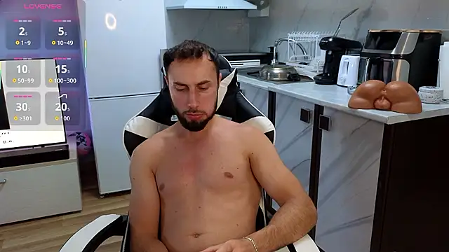 Онлайн чат XXX RyanStorm_