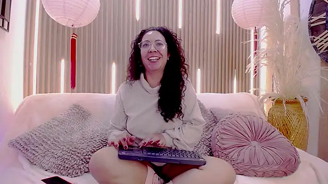 Velvet_Curly Live XXX-Chat